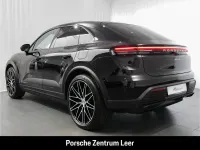 Gebraucht Porsche Macan 264 kW (360 PS) 2026 Schwarz SUV