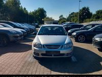 Gebraucht Kia Cerato LX 105 PS (77 kW) 2007 Silber Limousine