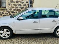 gebraucht Opel Astra 1.6 Twinport 77kW - Klima