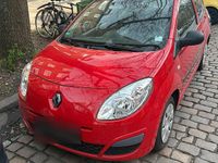 Second-hand Renault Twingo 58 CP (42 kW) 2009 Roșu Hatchback