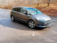 Gebraucht Ford S-MAX Titanium 180 PS (132 kW) 2016 Grau Van / Kleinbus