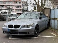 Gebraucht BMW 520 170 PS (125 kW) 2004 Grau Limousine