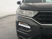 Gebraucht VW T-Roc Active 110 PS (80 kW) 2021 Uranograu SUV