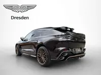 Neu Aston Martin DBX 727 PS (534 kW) 2026 Q  marron black SUV