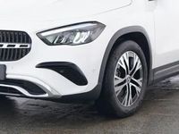 Gebraucht Mercedes GLA200 Advanced 163 PS (119 kW) 2024 Weiß SUV