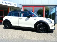 Gebraucht Mini Cooper Business 136 PS (100 kW) 2015 Weiß Kleinwagen