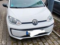 Gebraucht VW e-up! Style 61 kW (83 PS) 2021 Weiß Kleinwagen