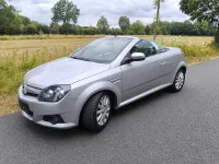 Gebraucht Opel Tigra Sport 90 PS (66 kW) 2005 Silber Cabrio