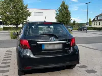 Gebraucht Toyota Yaris 101 PS (74 kW) 2016 Schwarz Kleinwagen