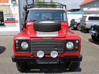 Gebraucht Land Rover Defender 122 PS (89 kW) 1999 Rot (metallic) Kombi