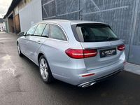 Gebraucht Mercedes E220 194 PS (142 kW) 2018 Iridiumsilber Kombi