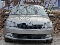 Gebraucht Skoda Fabia Ambition 60 PS (44 kW) 2015 Grau Limousine