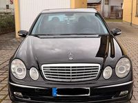 Gebraucht Mercedes E320 Avantgarde 224 PS (164 kW) 2005 Schwarz Limousine
