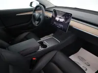 Gebraucht Tesla Model 3 350 kW (476 PS) 2023 Weiß metallic (metallic) Limousine