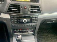 Gebraucht Mercedes E250 AMG 204 PS (150 kW) 2012 Weiß Cabrio