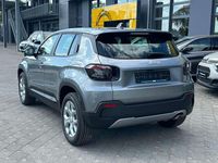 Gebraucht Jeep Avenger Altitude 101 PS (74 kW) 2024 Met grey evoluzione (vr519/a) SUV