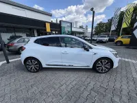 Gebraucht Renault Clio V Initiale Paris 140 PS (102 kW) 2022 Weiß Limousine