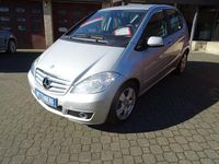 Gebraucht Mercedes A160 Avantgarde 95 PS (69 kW) 2011 Silber Limousine