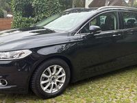 Gebraucht Ford Mondeo Titanium 160 PS (117 kW) 2015 Schwarz Kombi