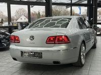 Usata VW Phaeton 335 CV (246 kW) 2011 Argento Berlina