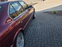 Gebraucht BMW 518 150 PS (110 kW) 1993 Rot Limousine