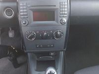 Gebraucht Mercedes A160 95 PS (69 kW) 2011 Grau Kleinwagen