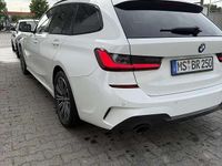 Gebraucht BMW 330e M Sport 292 PS (214 kW) 2020 Weiß Kombi
