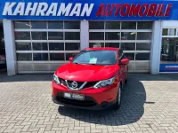 Gebraucht Nissan Qashqai Visia 116 PS (85 kW) 2016 Rot SUV