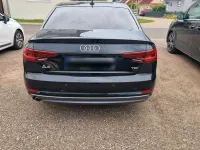 Gebraucht Audi A4 Sport 150 PS (110 kW) 2018 Schwarz Limousine