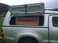 Gebraucht Toyota HiLux 144 PS (105 kW) 2012 Silber metallic Pickup