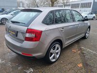 Gebraucht Skoda Rapid Elegance 105 PS (77 kW) 2014 Cappuccinobeige metallic Kleinwagen