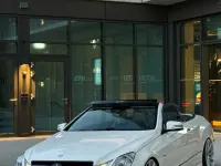 Gebraucht Mercedes E350 AMG 265 PS (194 kW) 2012 Weiß Cabrio