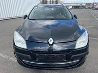 Gebraucht Renault Mégane III Bose Edition 131 PS (96 kW) 2012 Schwarz Limousine