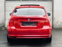 Gebraucht BMW 318 Sport Line 143 PS (105 kW) 2011 Rot Limousine