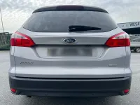 Gebraucht Ford Focus 125 PS (91 kW) 2013 Grau Kombi