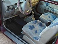 Gebraucht Renault Twingo 58 PS (42 kW) 2002 Violet Kleinwagen