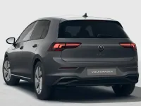 Neu VW Golf VIII Life 150 PS (110 kW) 2026 Grenadillschwarz metallic Limousine