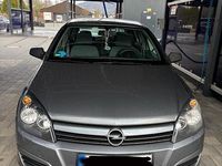 Gebraucht Opel Astra 105 PS (77 kW) 2005 Grau Kleinwagen