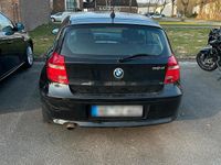Gebraucht BMW 118 143 PS (105 kW) 2007 Schwarz Kleinwagen
