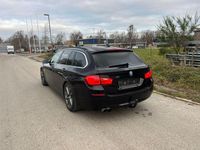 Gebraucht BMW 530 Performance 245 PS (180 kW) 2011 Schwarz Kombi