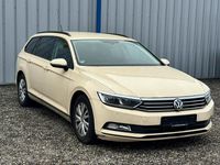 Gebraucht VW Passat 150 PS (110 kW) 2019 Gelb Kombi