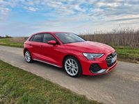 Gebraucht Audi A3 S-Line 150 PS (110 kW) 2024 Rot Limousine