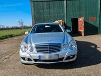 Second-hand Mercedes E200 184 CP (135 kW) 2007 Argintiu Berlinǎ