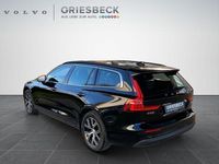 Gebraucht Volvo V60 Core 197 PS (144 kW) 2022 Black solid stone / solid Kombi
