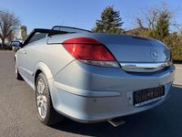 Gebraucht Opel Astra Cabriolet Cosmo 140 PS (102 kW) 2007 Aeroblau mi2 Cabrio