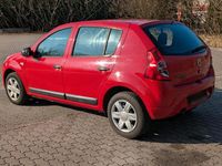 Gebraucht Dacia Sandero 75 PS (55 kW) 2009 Rot Kleinwagen