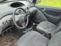 Gebraucht Toyota Yaris Eco 65 PS (47 kW) 2003 Schwarz Kleinwagen