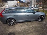 Gebraucht Volvo V60 190 PS (139 kW) 2018 Grau Kombi