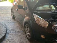 Gebraucht Kia Venga 90 PS (66 kW) 2011 Schwarz Kleinwagen