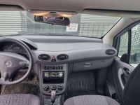 Usado Mercedes A140 Classic 82 HP (60 kW) 2004 Prateado Sedan